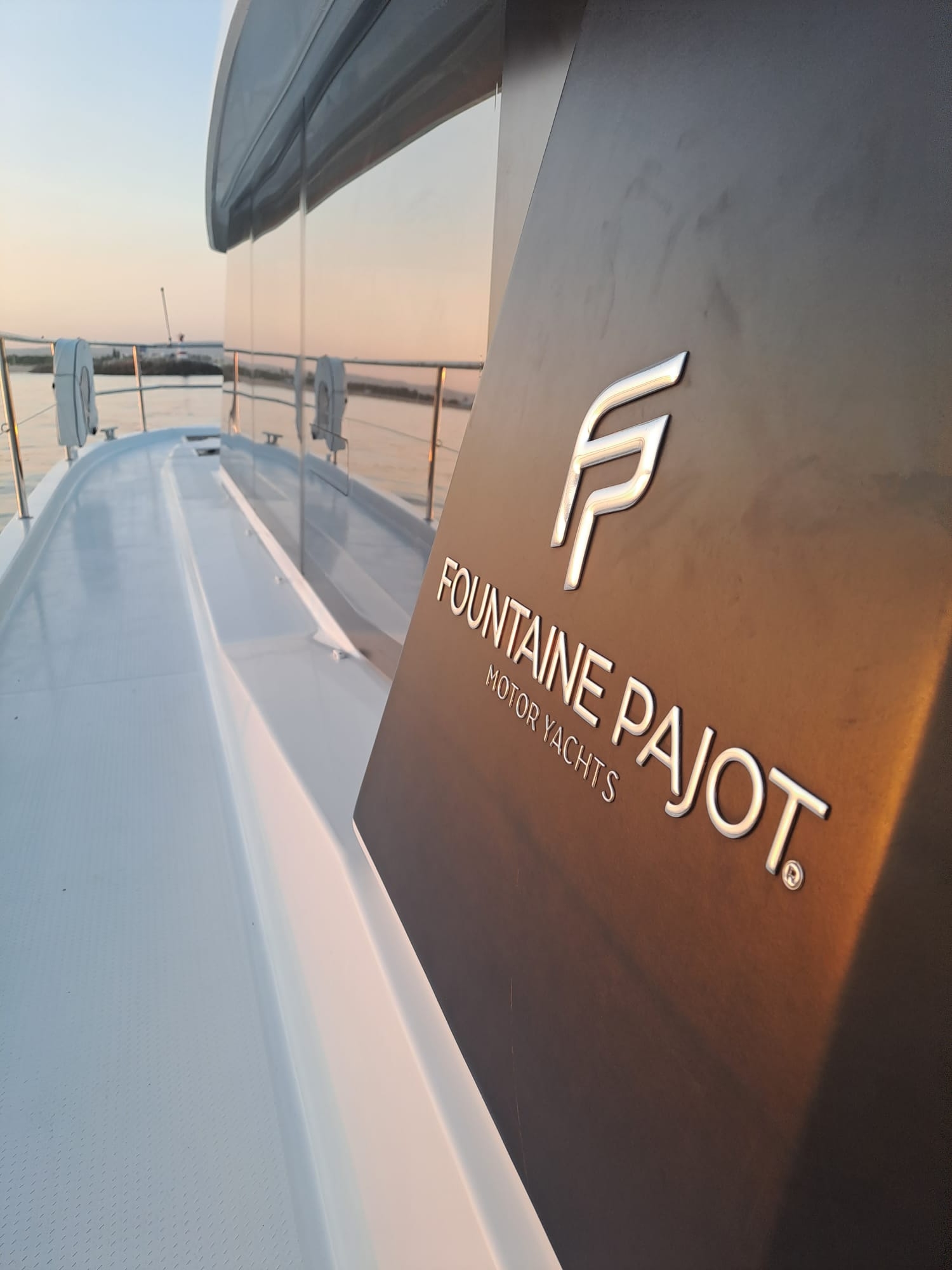 Preparing a Yacht for the Summer Season in the Algarve