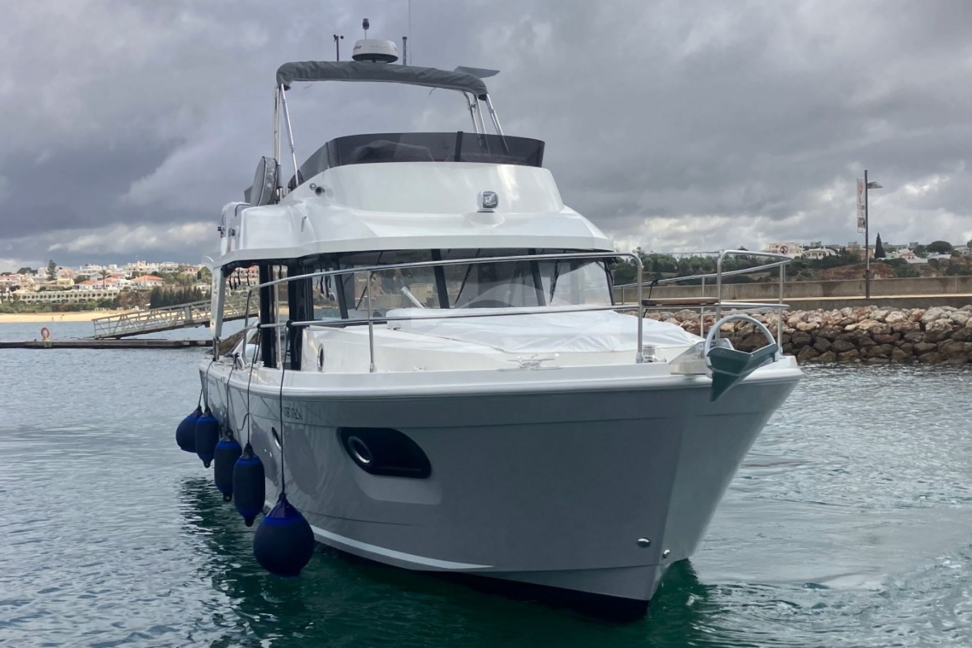  Beneteau Swift Trawler 35