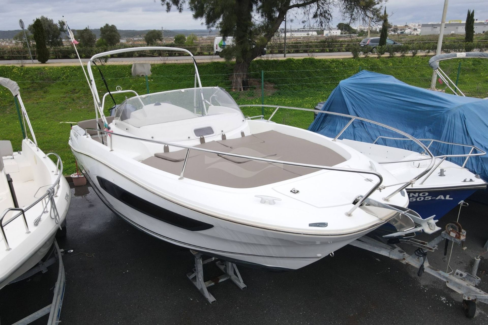 Jeanneau Cap Camarat 7.5 WA